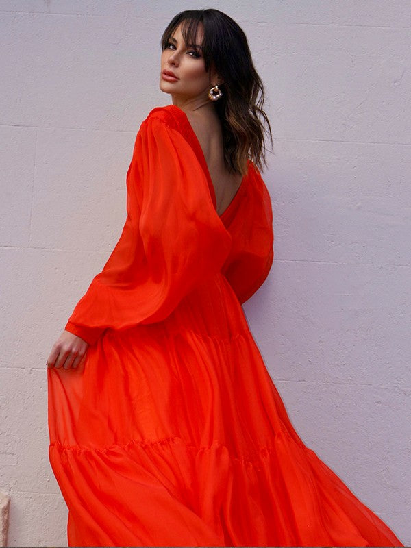 Vestidos de gasa 30D con mangas largas y volantes y cola larga
